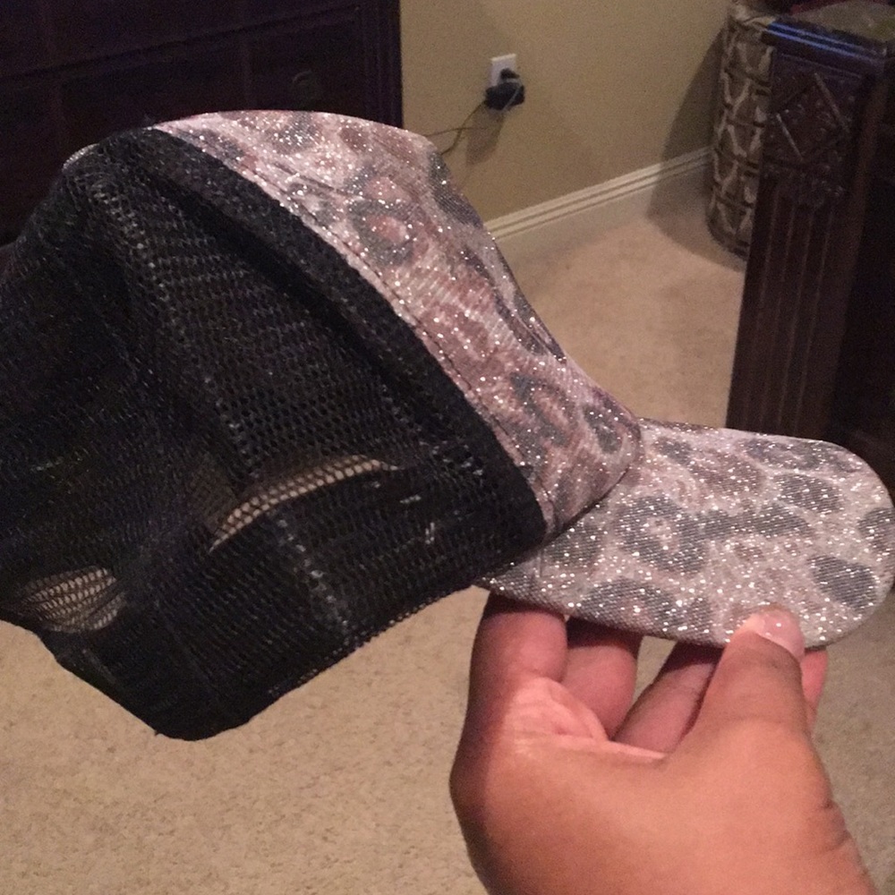 Hat - Picture 2 of 2